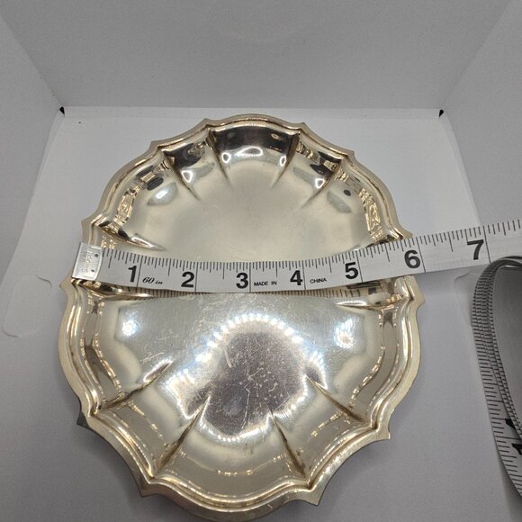 Vintage Chippendale International Silver Serving Tray 694 Scalloped 7"L x 6"W - Picture 3 of 6